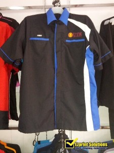 kemeja f1 pelajar universiti Teknologi malaysia