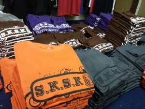tempahan baju sukan sekolah rendah