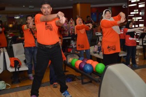 t-shirt bowling