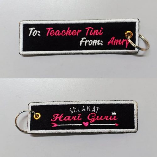 Keychain hari guru